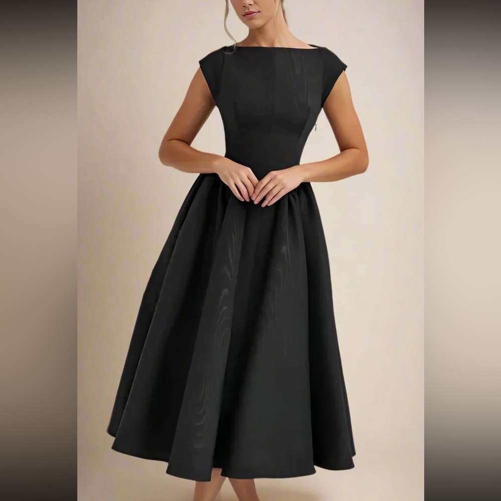 NWOT BodyCon Collection Midi Black A-Line Dress